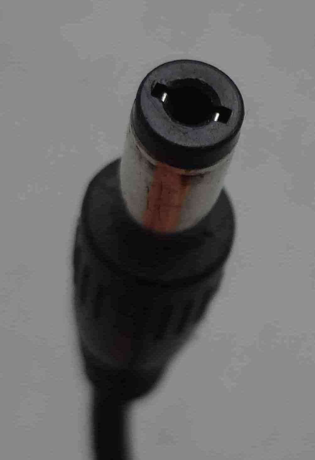 Зарядное устройство 5V 2A LXQ12EU-050200 блок питания