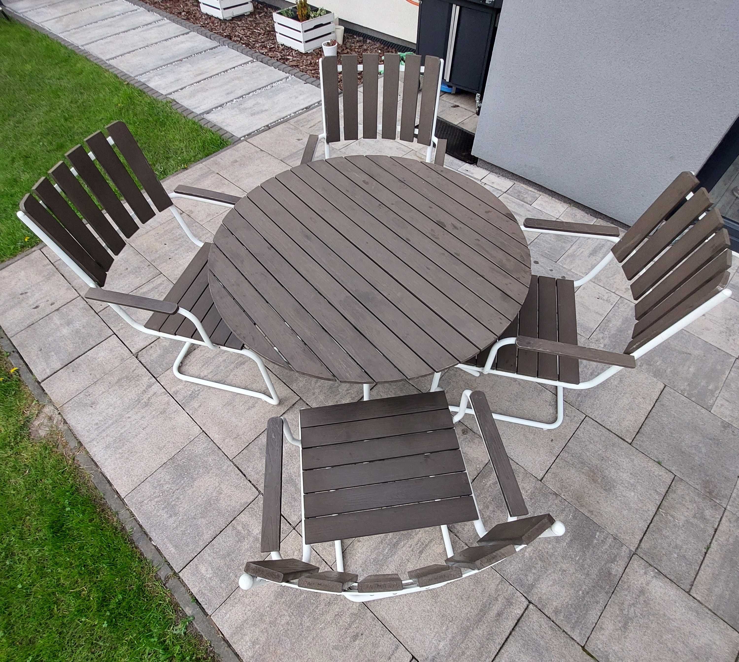 Stół ogrodowy z 4 krzesłami