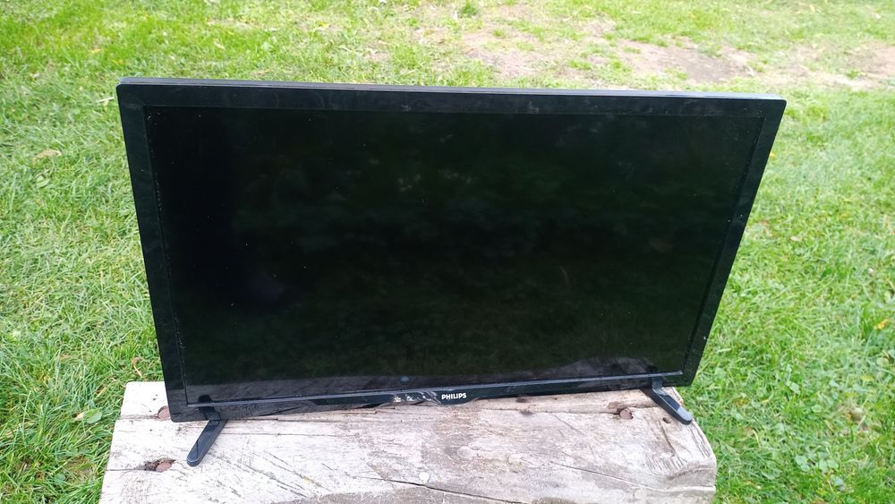 Telewizor sprawny.