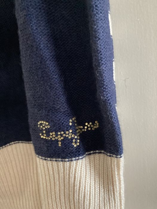 Camisola azul marinho e bege da Pepe Jeans