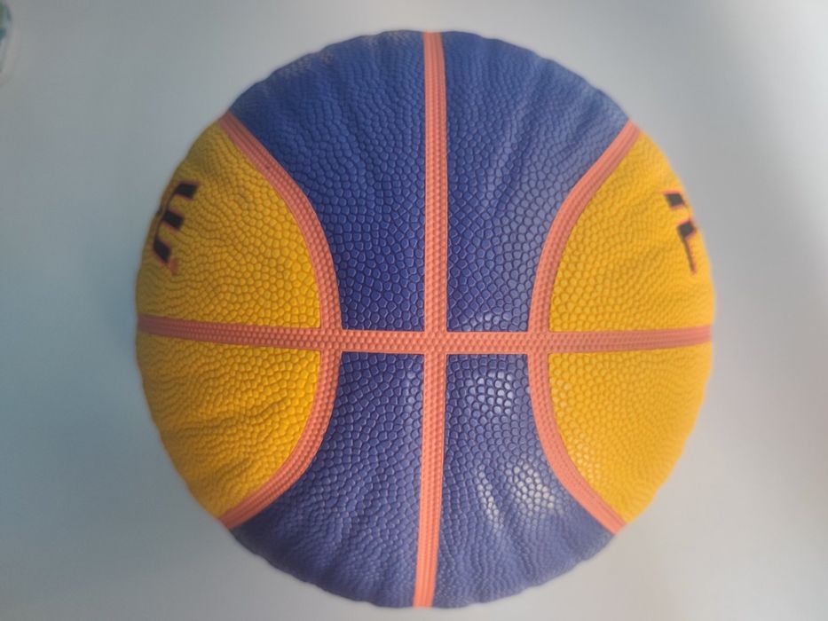 Баскетбольний мʼяч PSYCHE 7 розміру