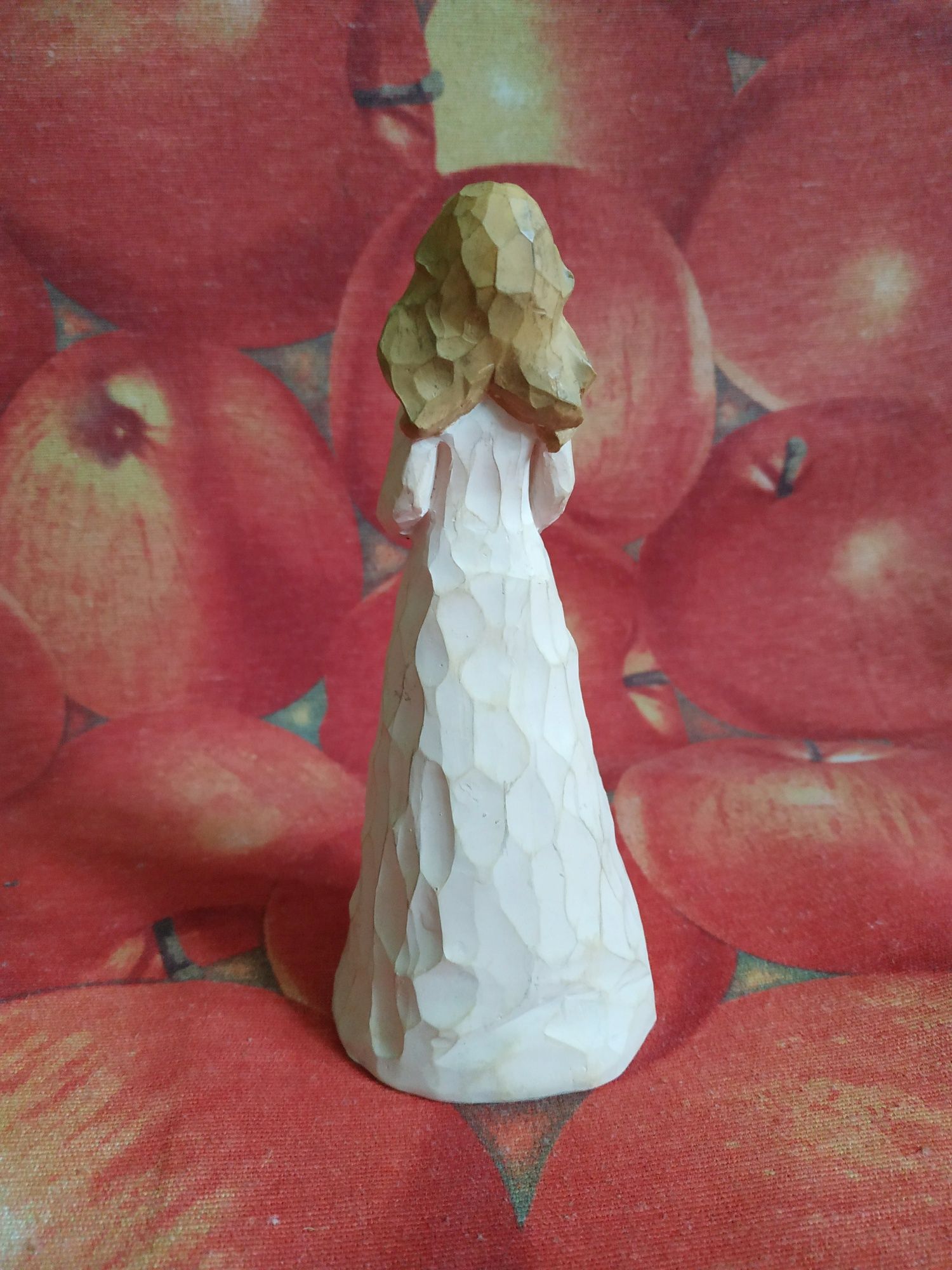 Статуетка фігурка дівчина статуэтка фигурка деревянная девушка сердце