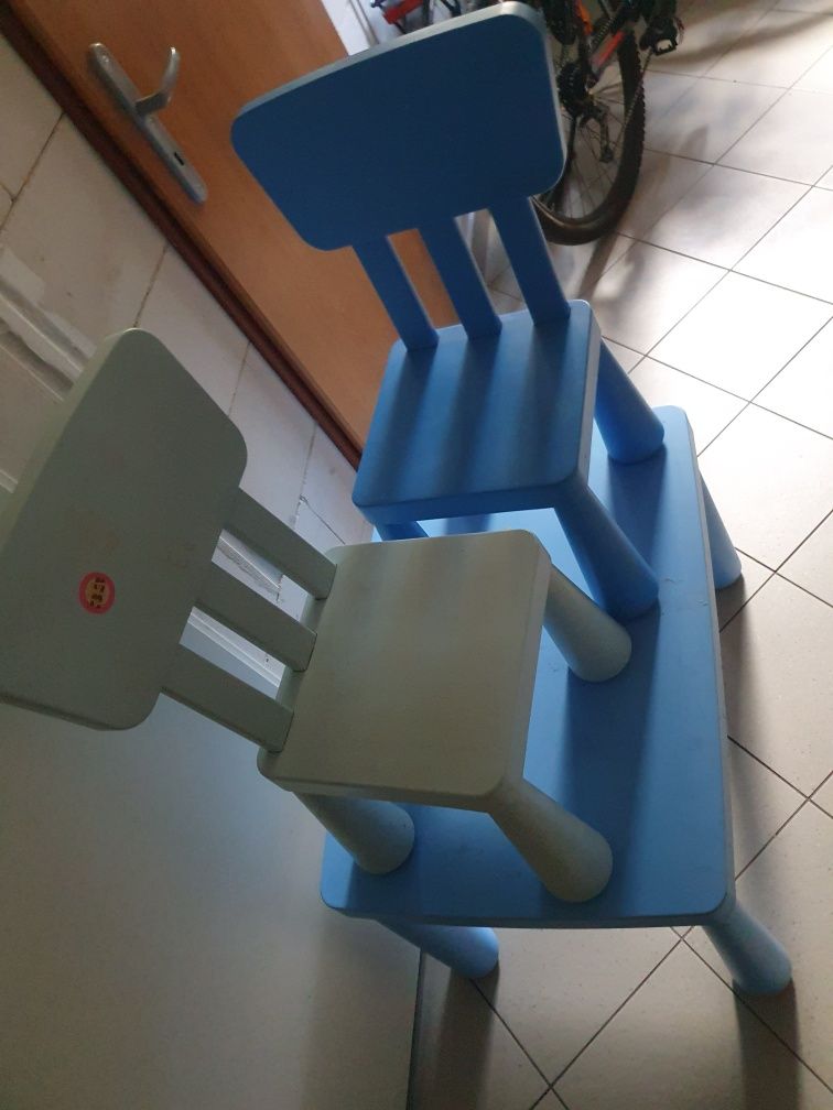 Słół + 2 krzesła Mamut