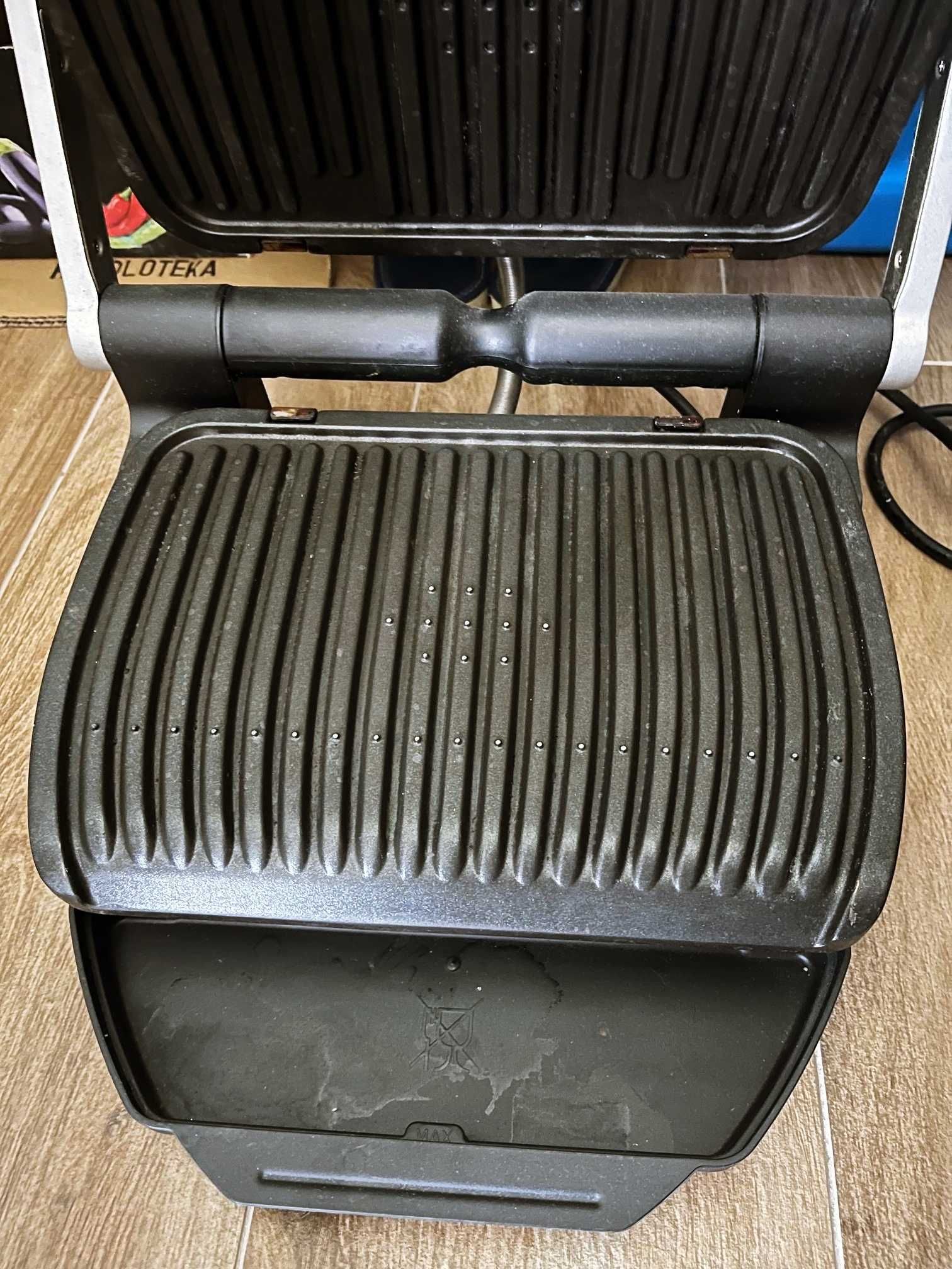 Grill elektryczny TEFAL OptiGrill z automatycznymi programami