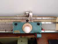 Máquina de tricotar antiga Busch
