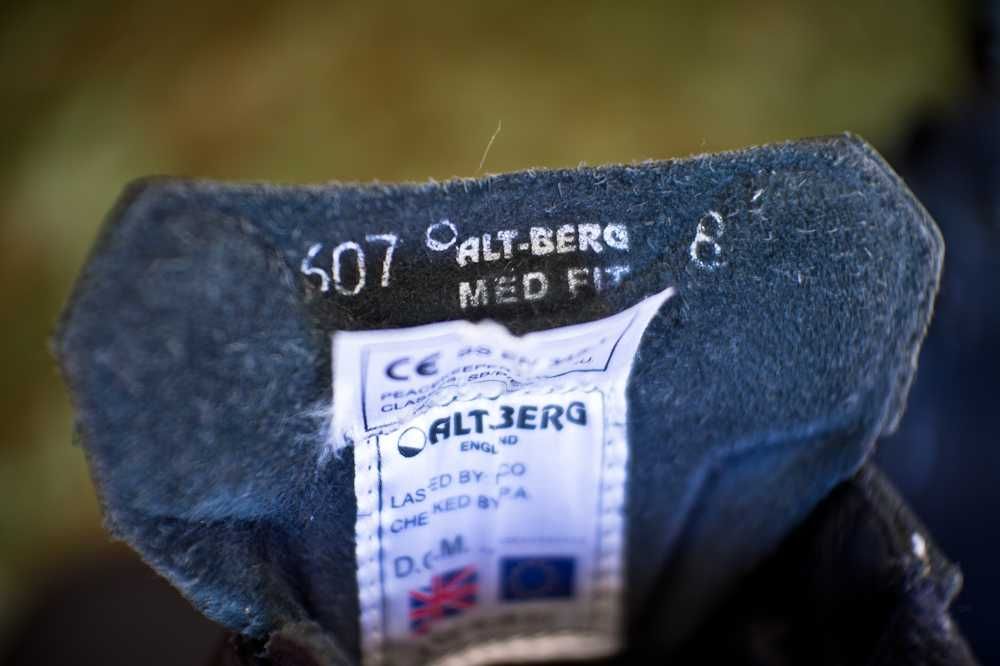 Botas tácticas forças policiais - Altberg Peacekeeper P3 como novas!