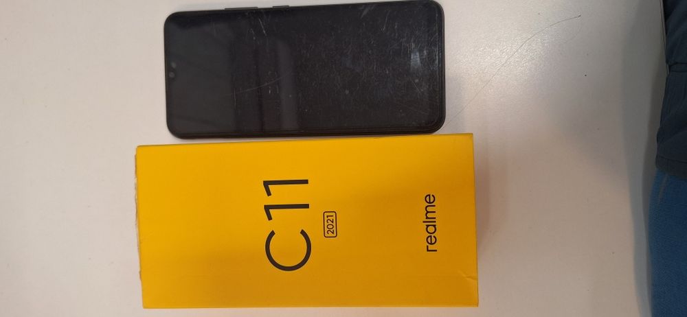 Realme c 11 2011