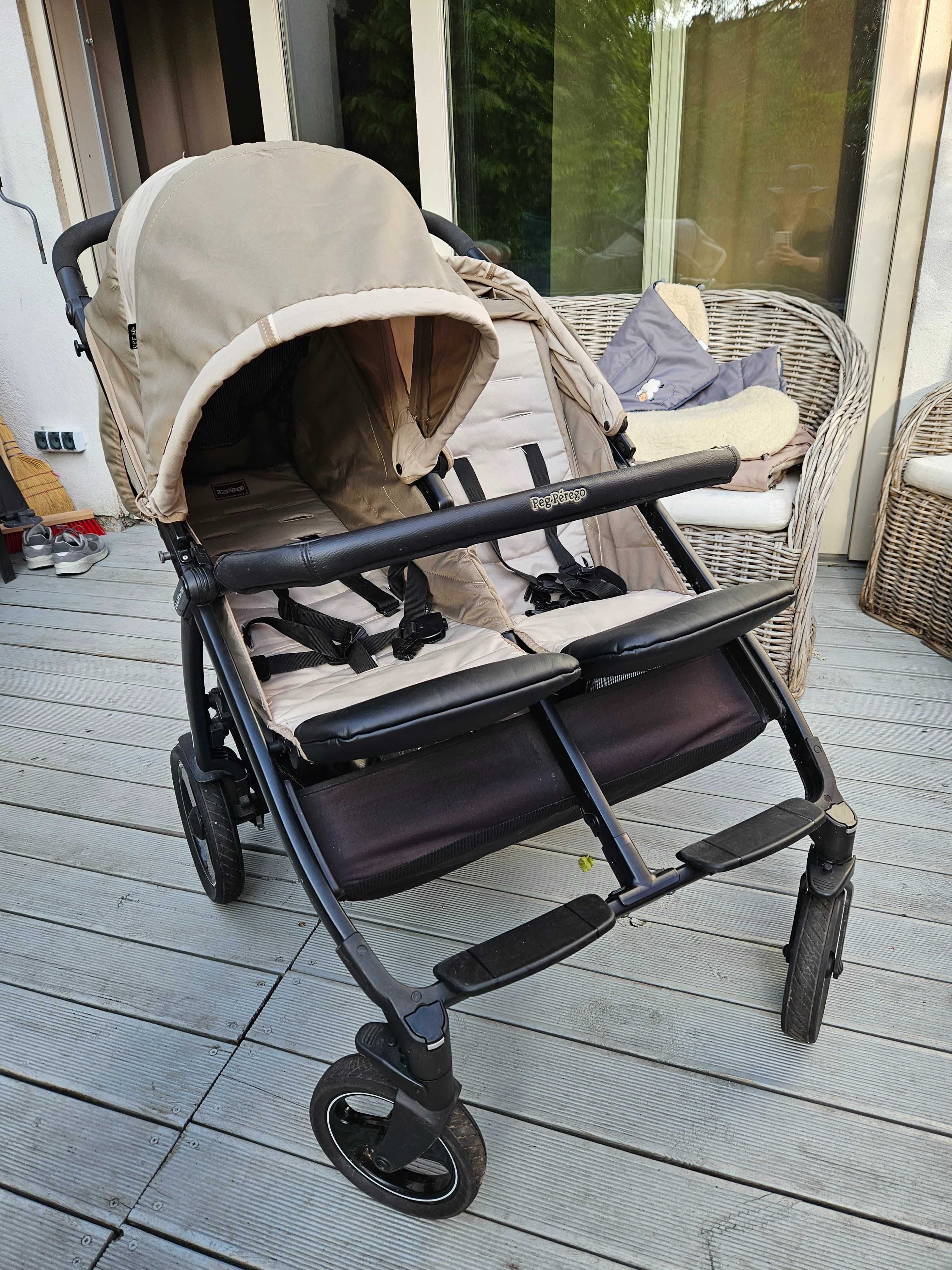 Peg Perego Book for two + gondole + 2 zimowe śpiworki