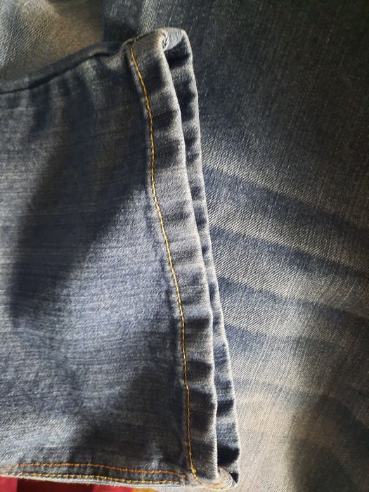 Джинси великого 64 розміру