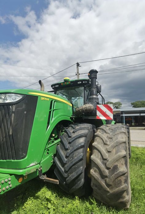 Трактор JOHN DEERE 9570R