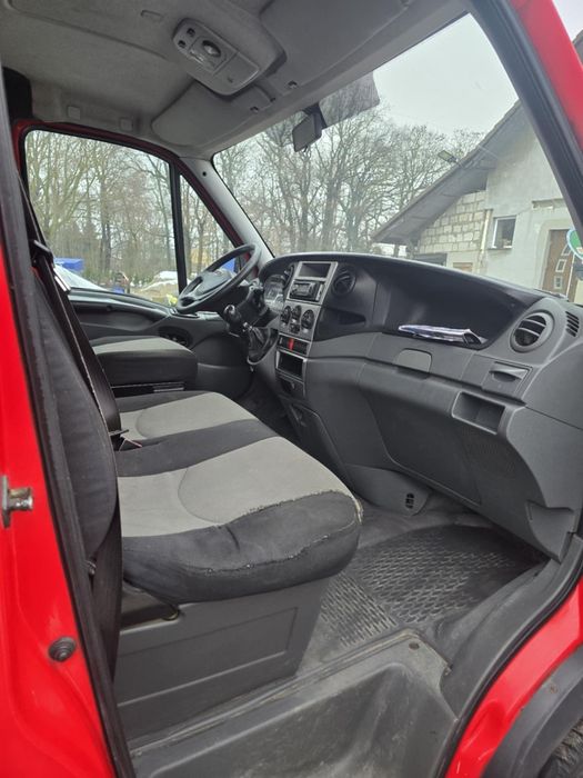 Sprzedam Iveco bus 9 osobowy