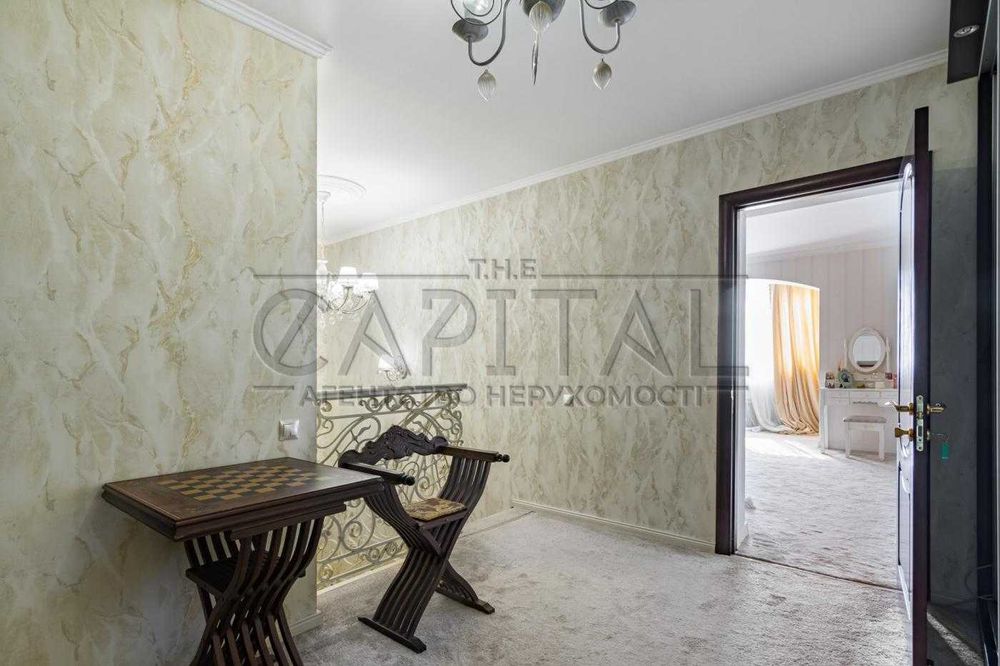 Продаж квартири  пр-т Володимира Івасюка 14 б / парк Наталка / Оболонь