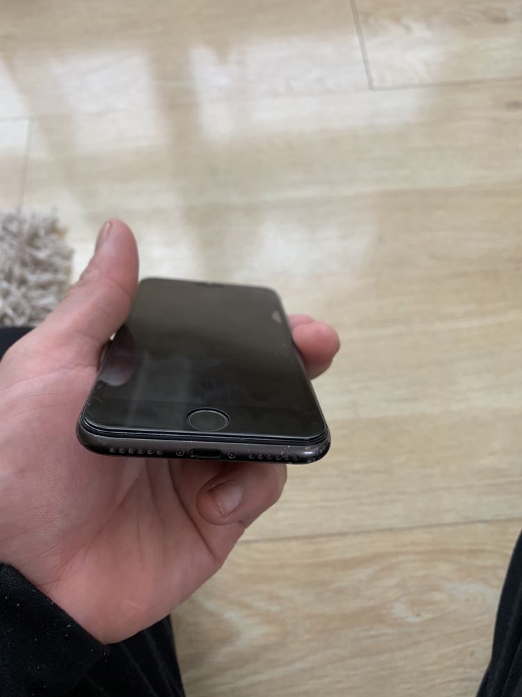 Iphone 8  64gb space gray