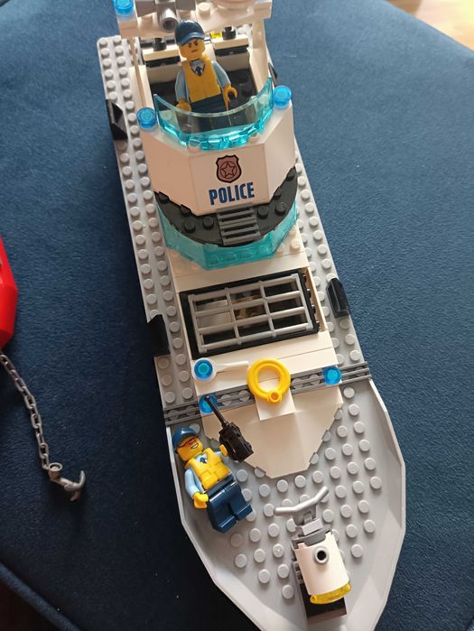 LEGO CITI 60129 łódź policyjna + ponton złodziei