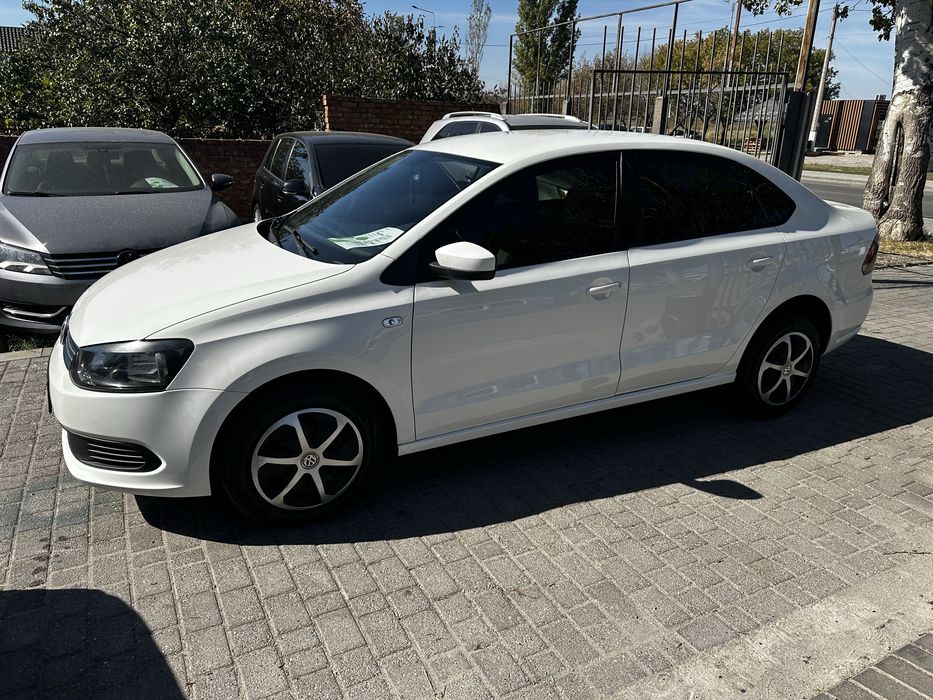 Фольксваген поло 1.6 в отличном техническом состоянии