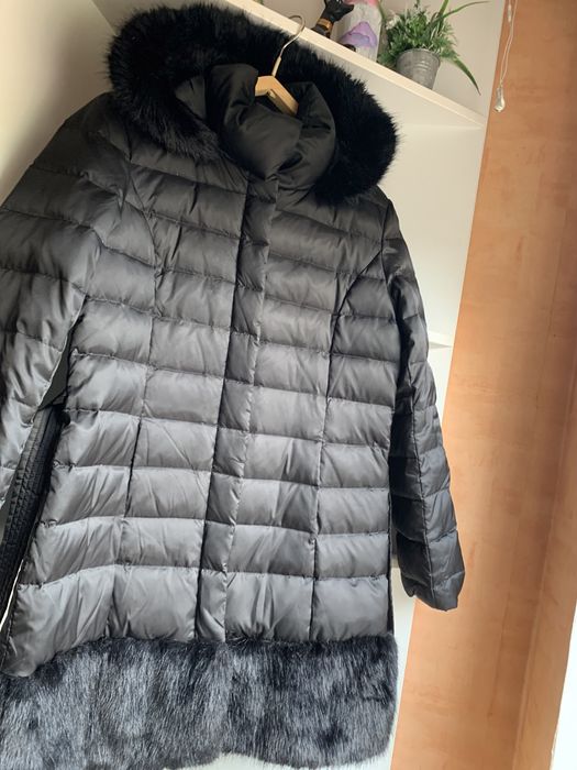 Пуховичок жіночий стильний
