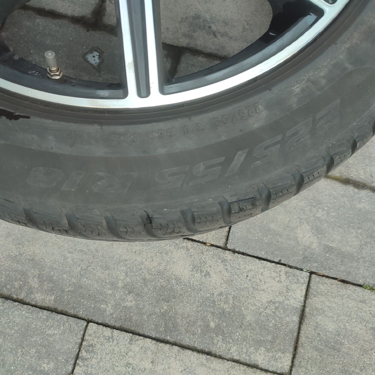 Felgi Alutec 18" z oponami Pirelli 225/55/18 Mitsubishi Outlander AsX