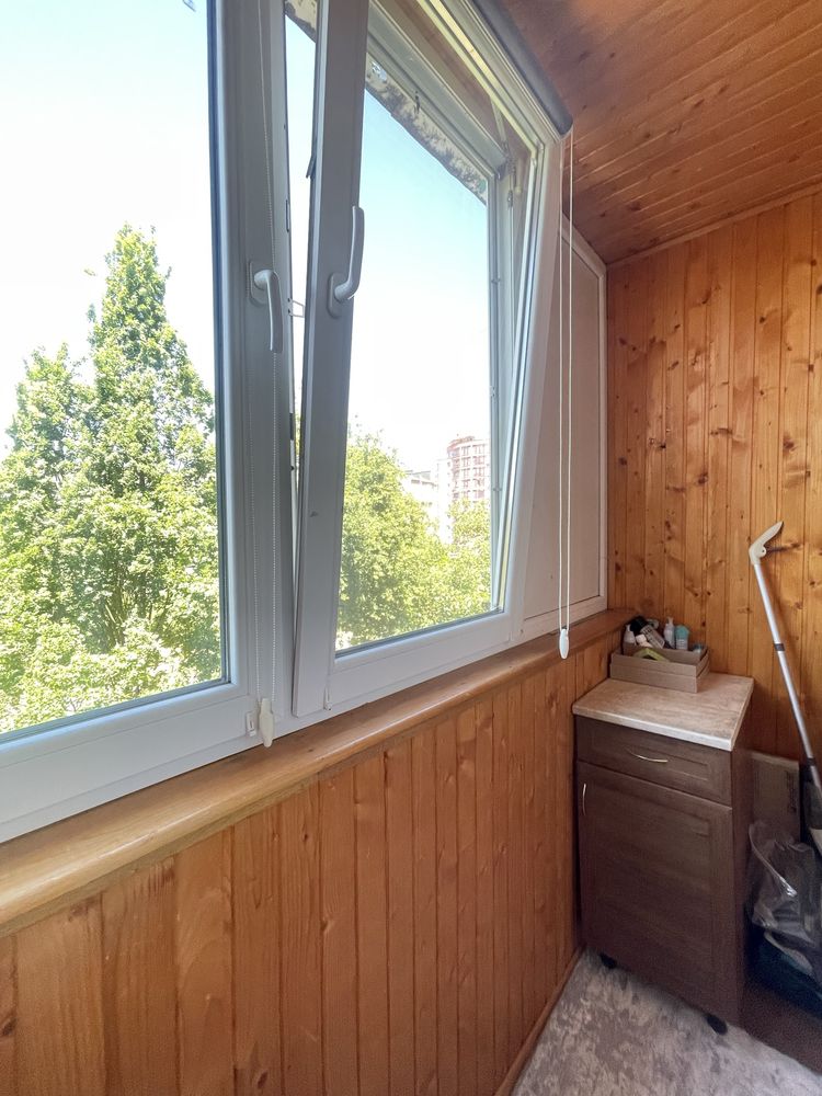Продаж 2к квартири,  р-н Позитрон.