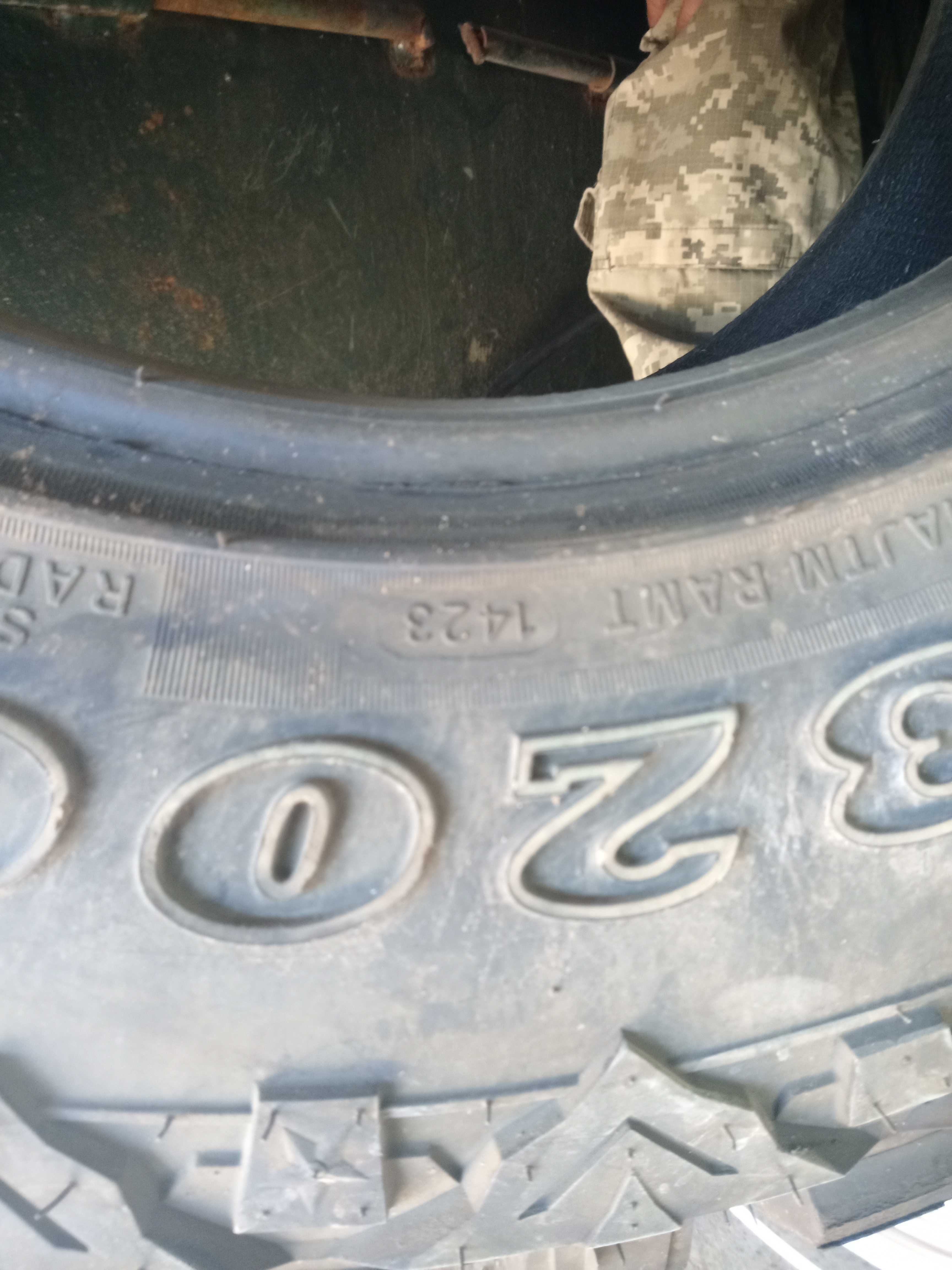 Резина ROADCRUZA 245/75 r16