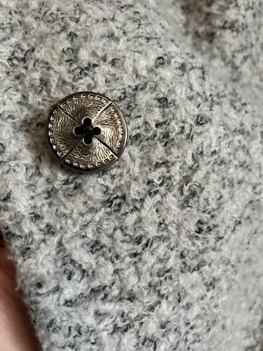 Стильна шерстяна накидка