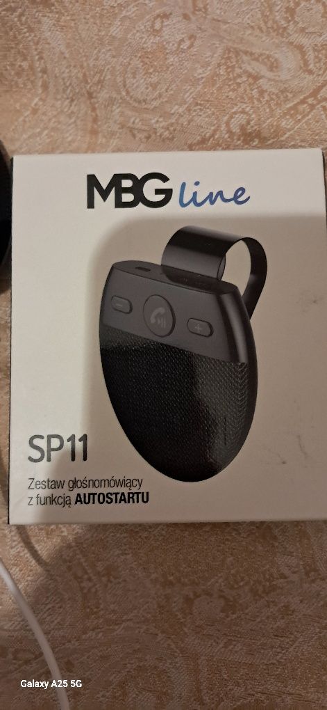 Zestaw głośnomówiący do samochodu bluetooth