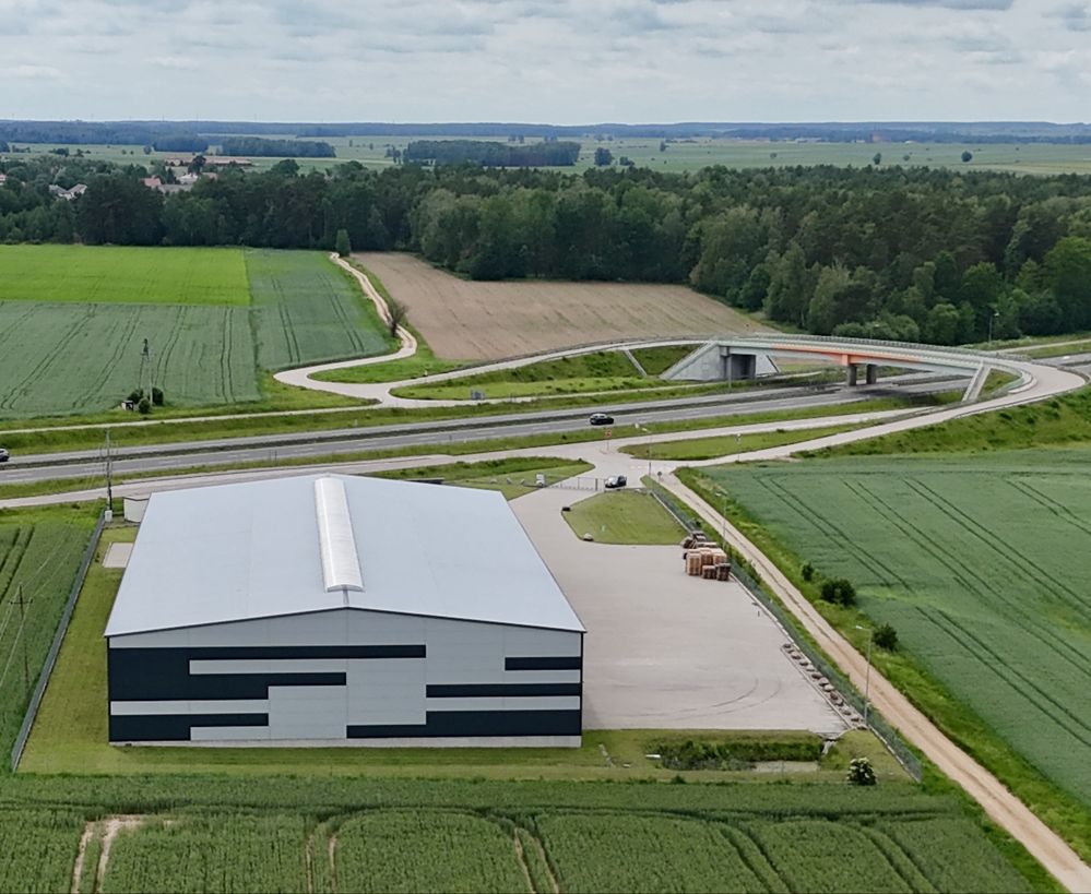 Nowoczesna hala produkcyjno-magazynowa