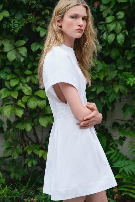Нова коротка сукня ZARA
