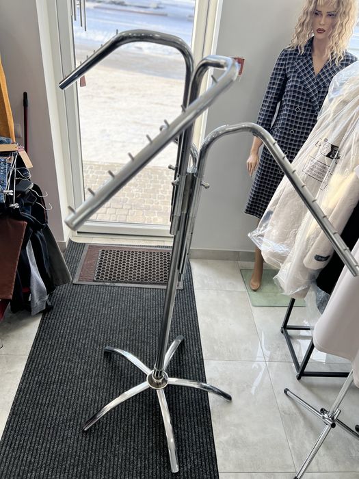 Торгова стійка «краб» для одягу 4-х ріжкова з регулюванням