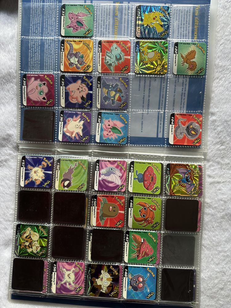 Pokémon Staks - Caderneta c/ 141