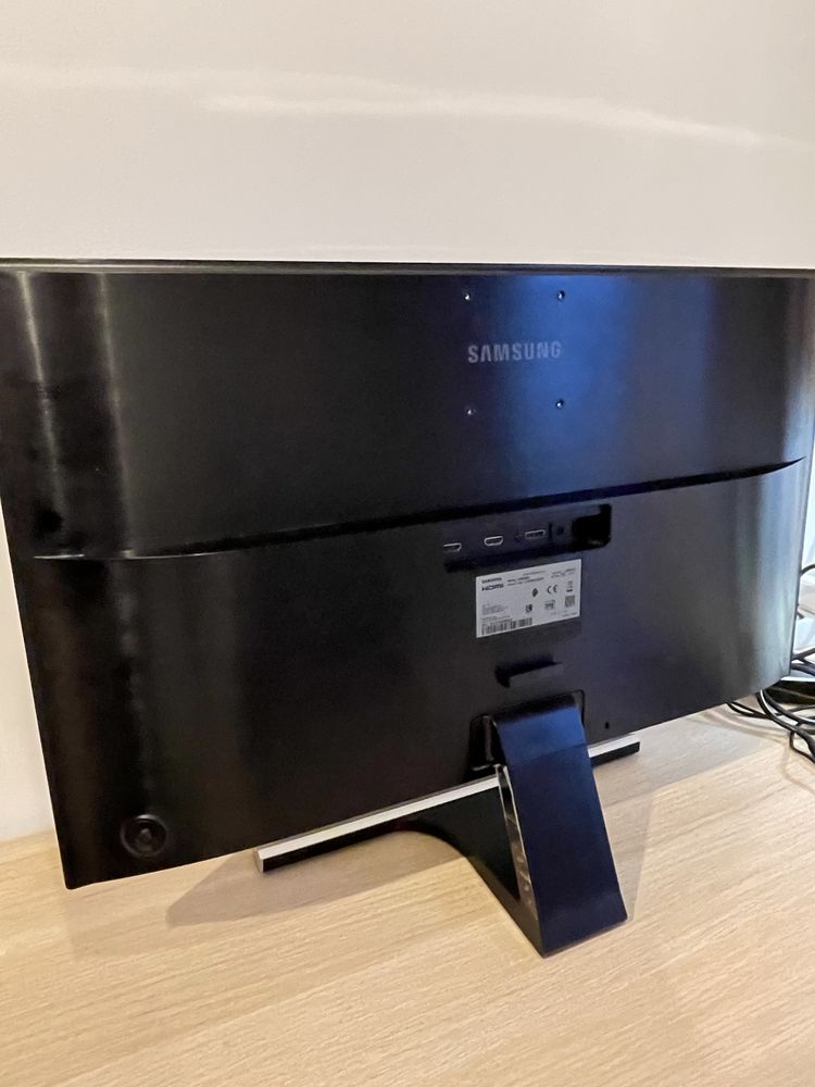 Monitor Samsung u28e590d 28