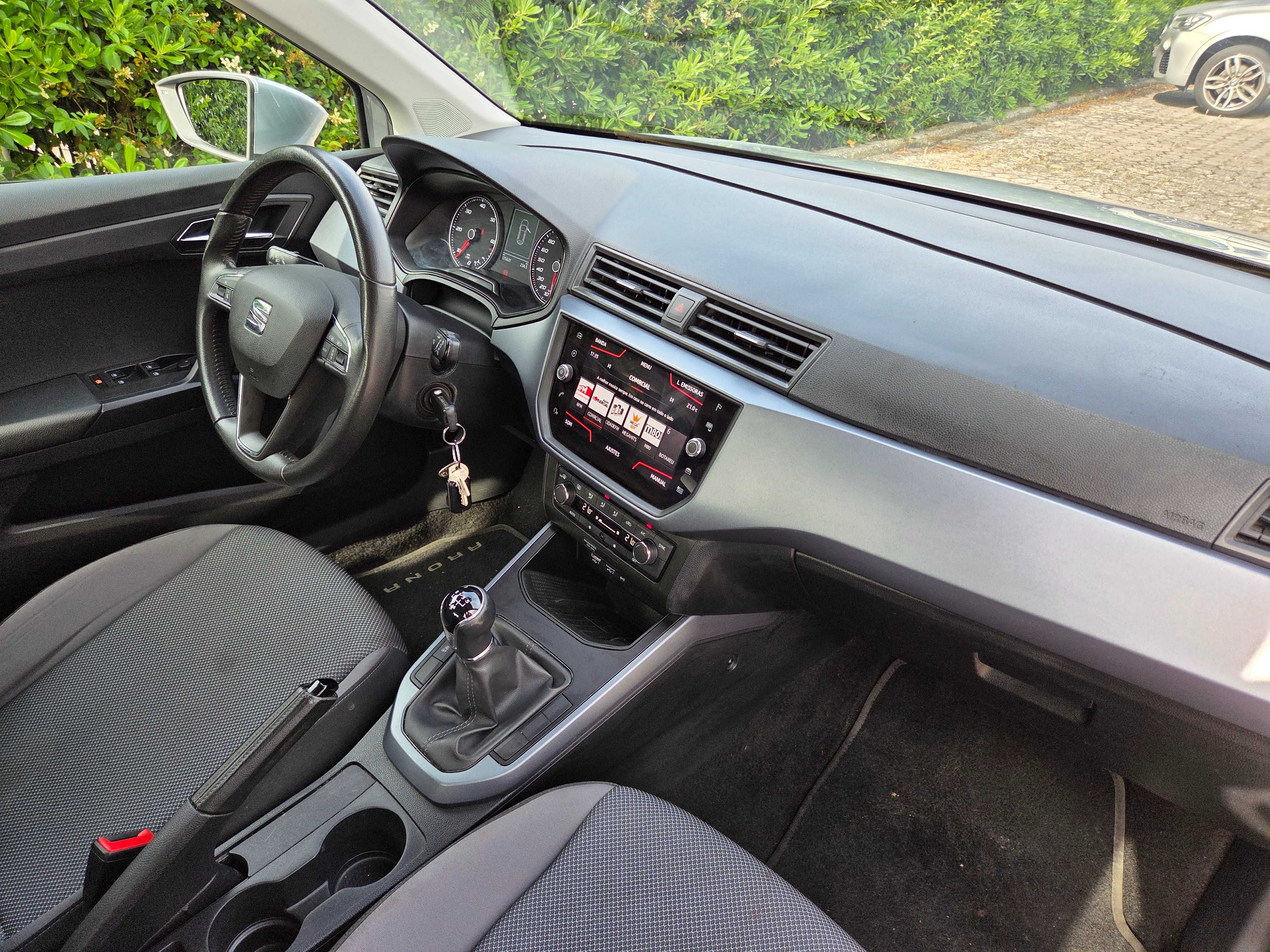 Seat arona 1.6 tdi,diesel,ano 2020
