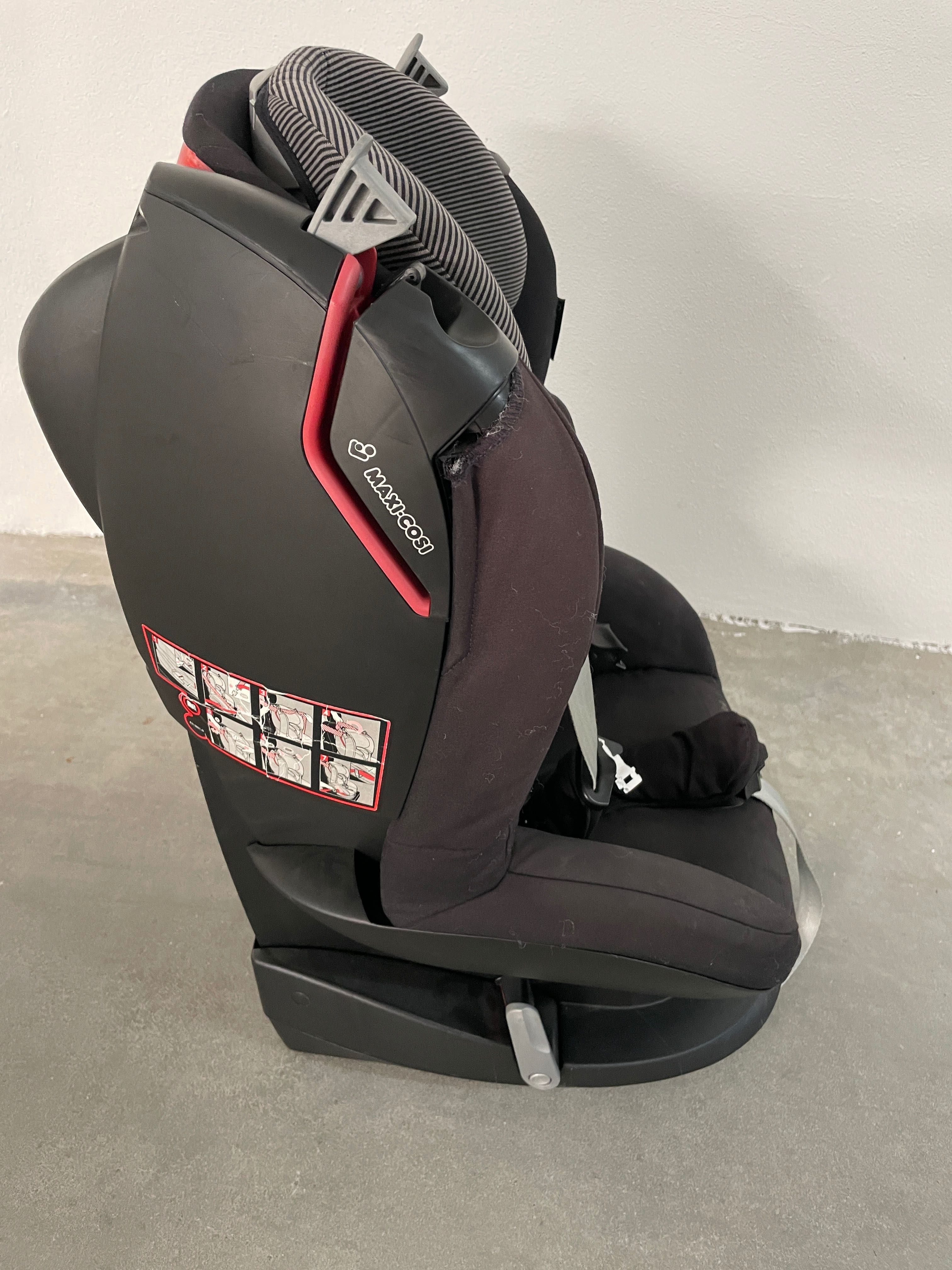 Maxi Cosi Tobi em bom estado