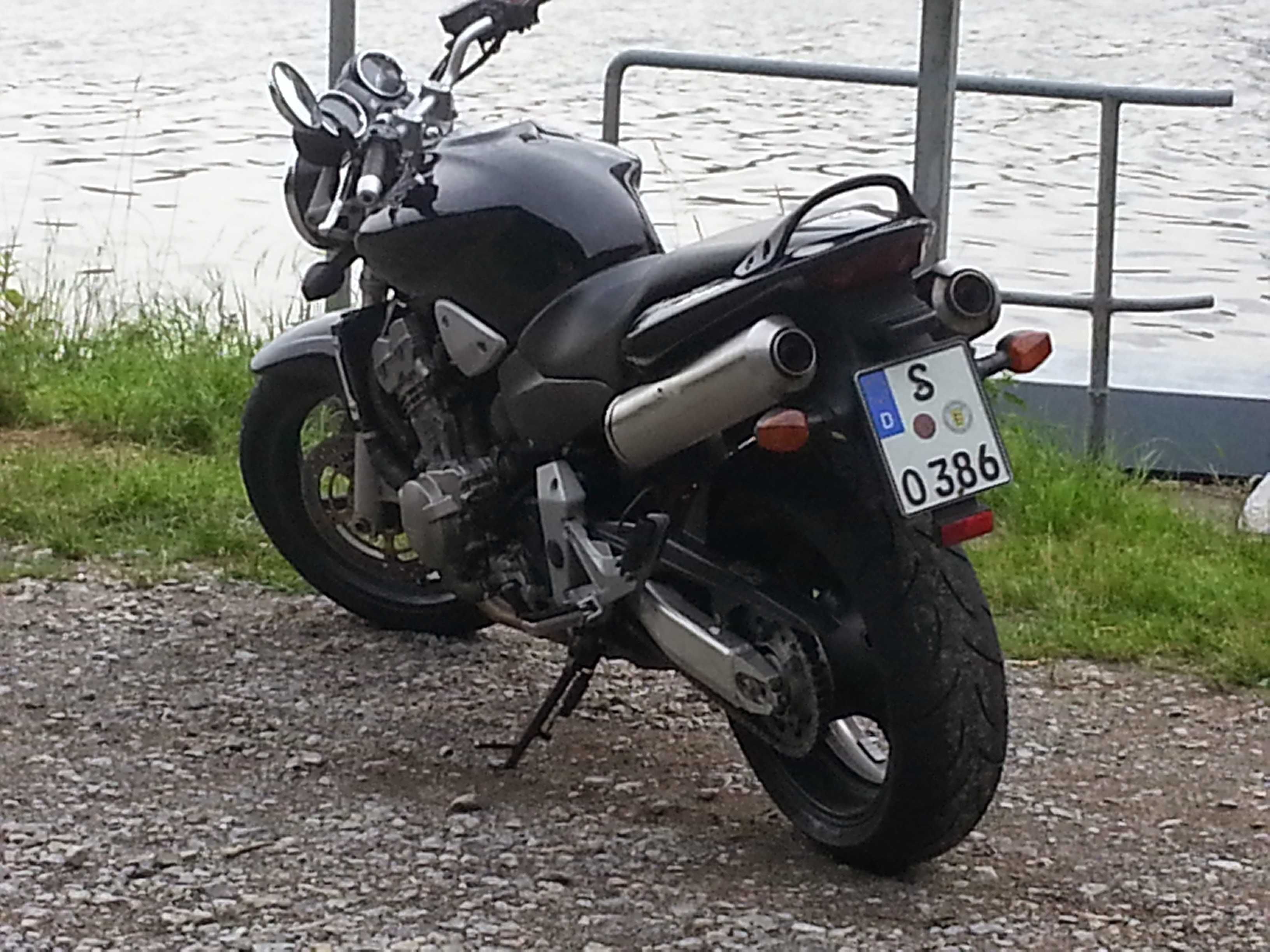 Honda Hornet 900