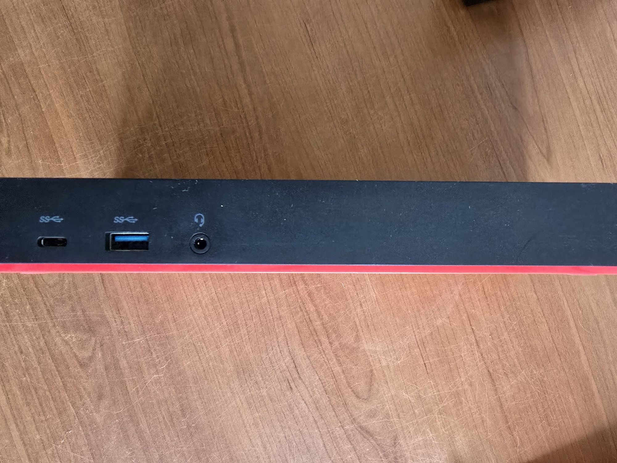 Stacja dokująca Lenovo 40AF na USC-C, HDMI x2 DisplayPort x2, zasilacz