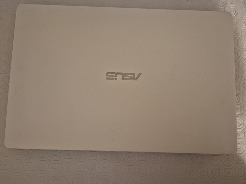Vendo computador Asus X552