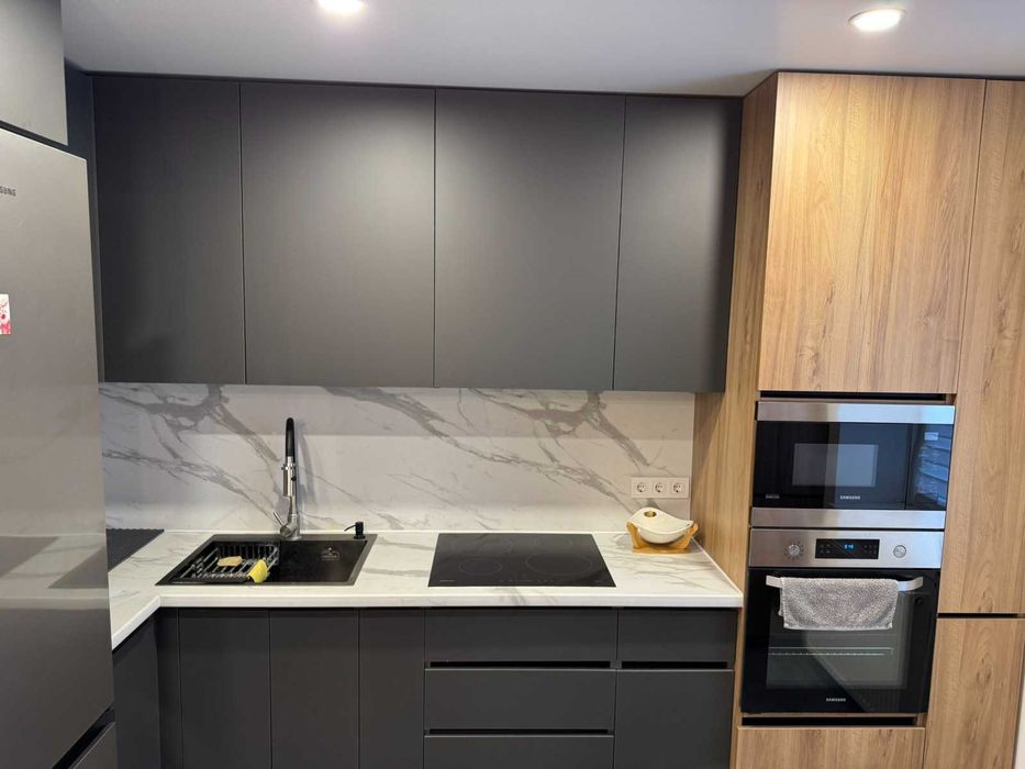 Продається елітна 4 кімнатна квартира.Цікава пропозиція !!!