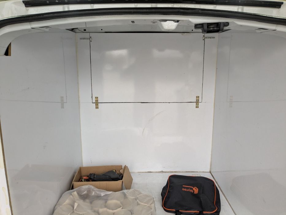 renault kangoo ze 33kw. 17 рік