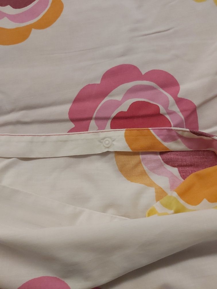 Conjuntos Têxteis 100% algodão flores e rosa: 3 cj Lençóis e 1 capa