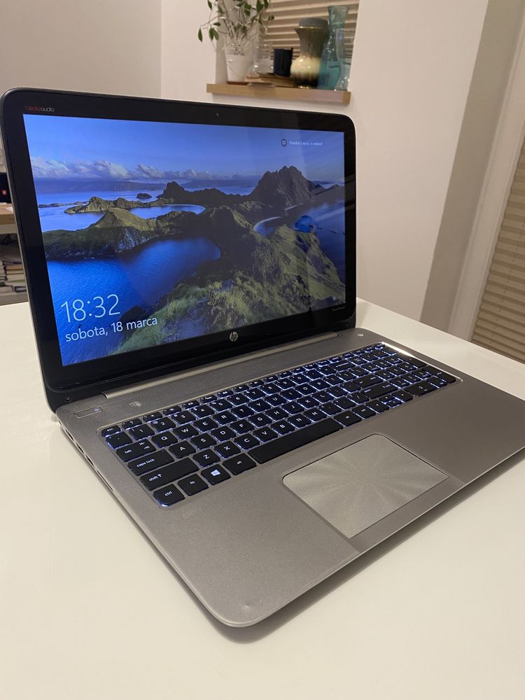 Laptop HP m6-k022x