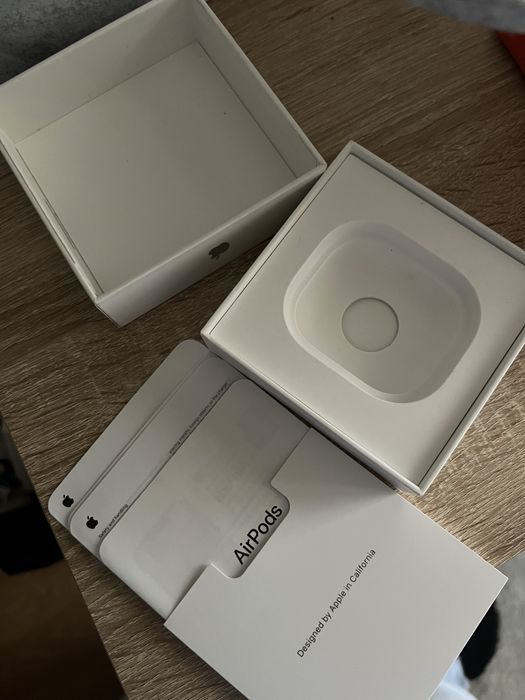 Caixa airpods vazia