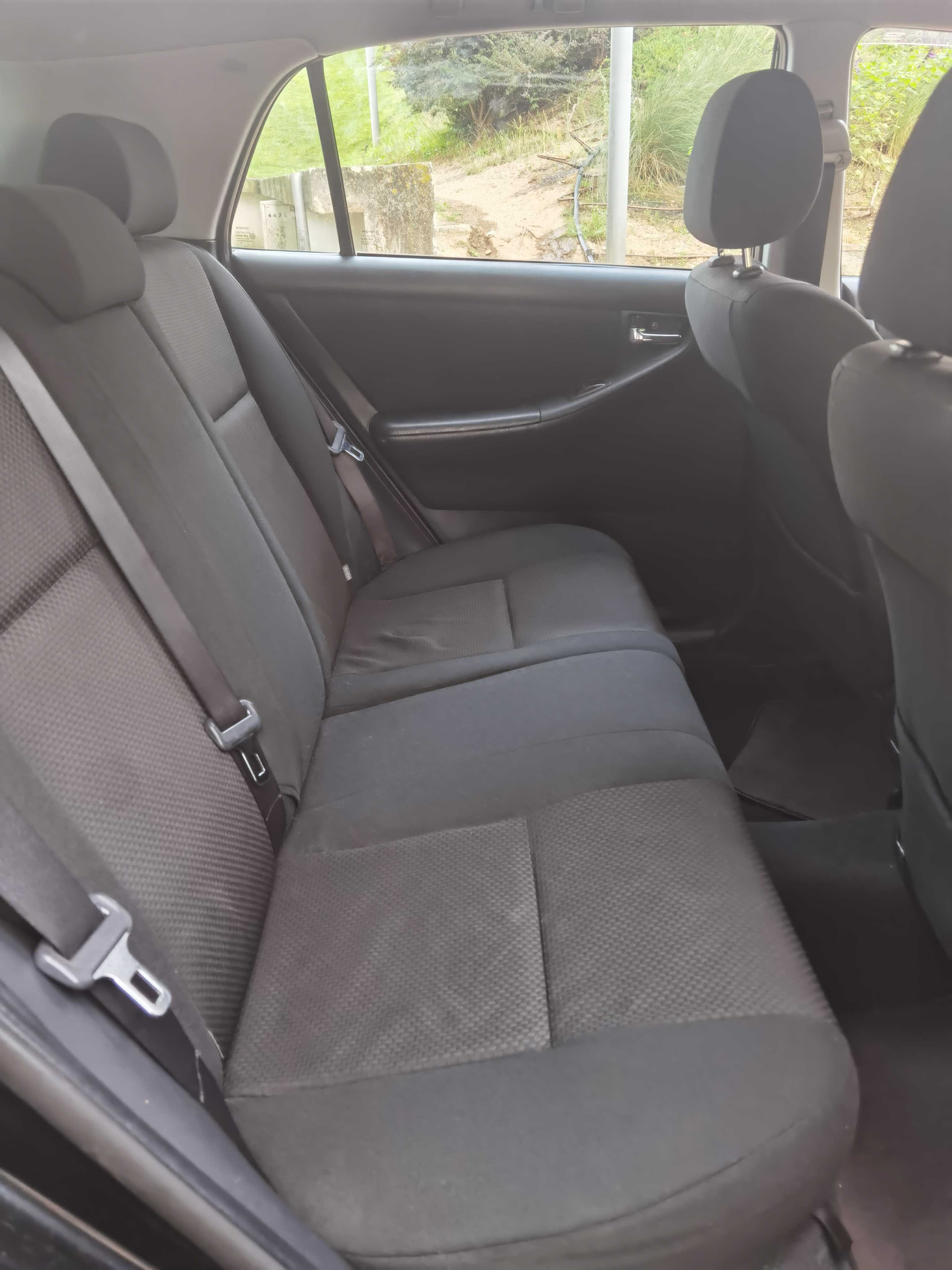 Toyota corllra. Dezel . Caixa automática