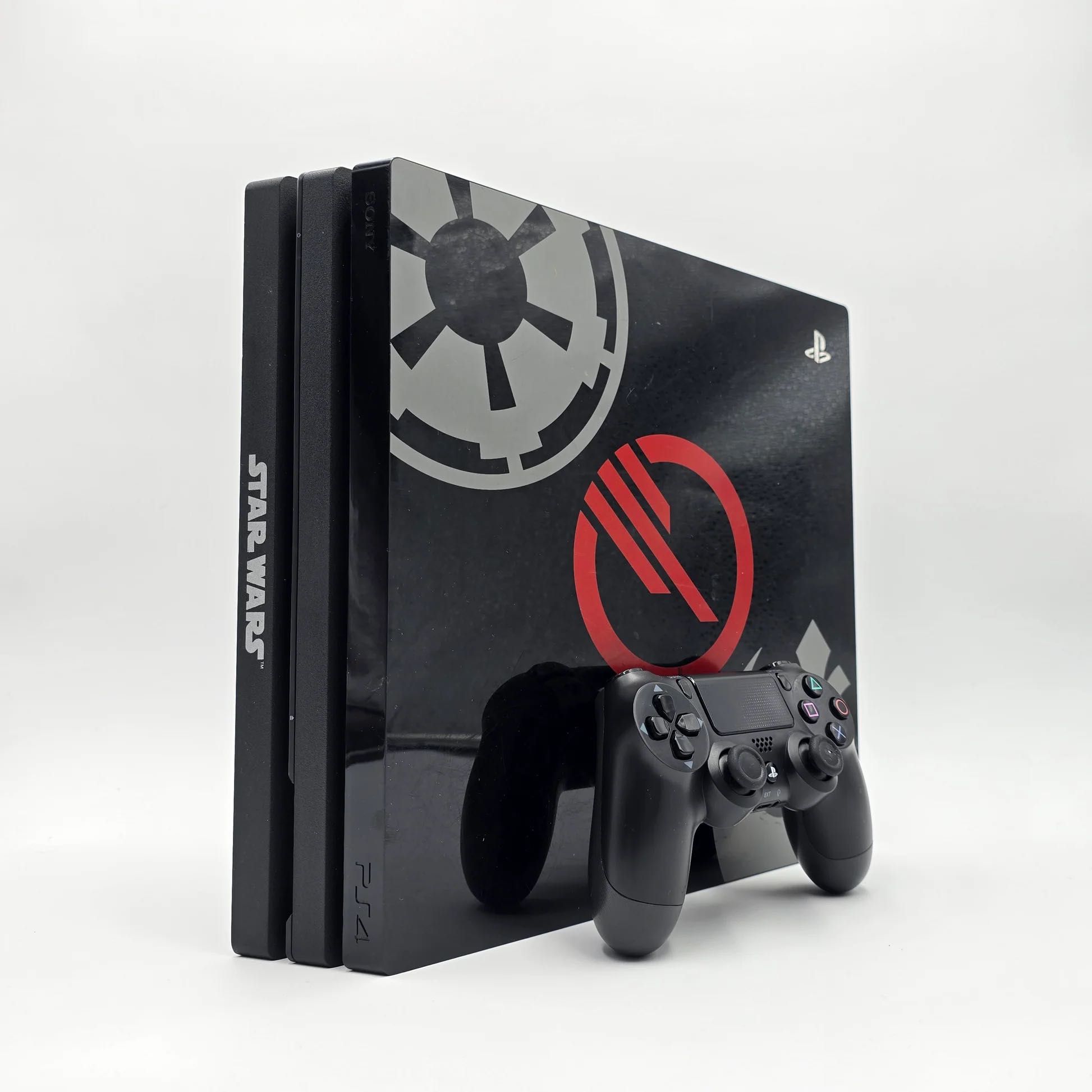 Konsola PlayStation 4 Pro Star Wards Edition