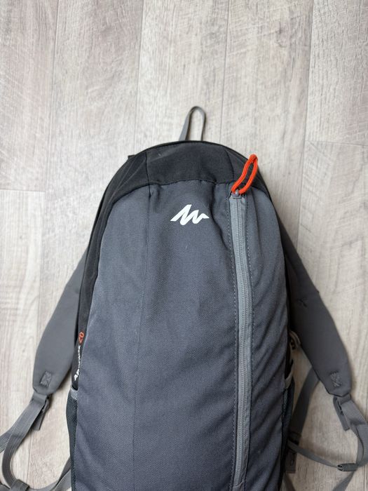 Спортивный рюкзак Quechua 20 l оригинал серый городской
