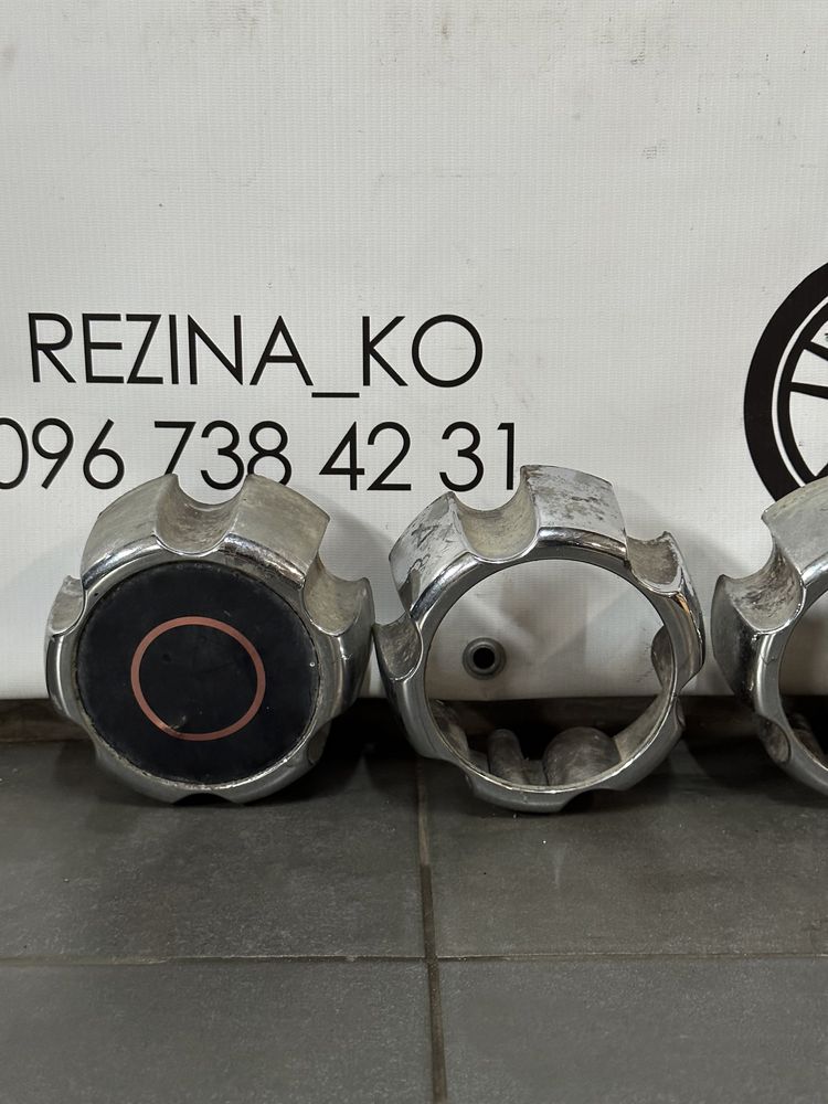 Ковпаки Mitsubishi Pajero,Nissan Patrol металеві