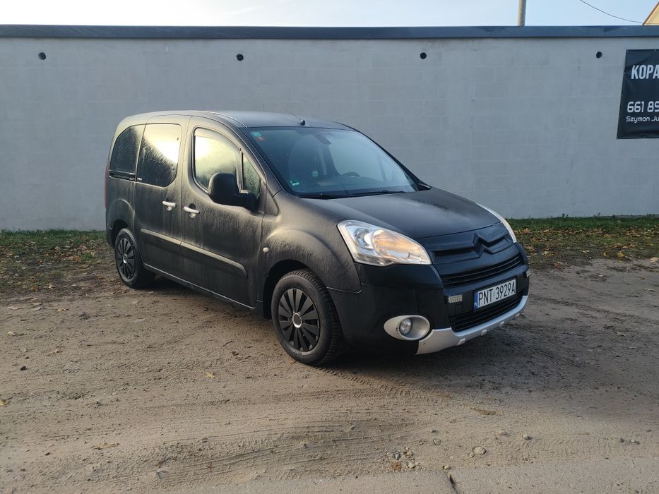 Citroen Berlingo 5 osobowy  1.6 Benzyna HAK Zamiana