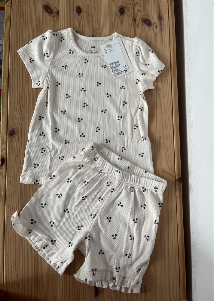 Nowy komplet lato rozmiar 92 H&M prążki wisieńki
