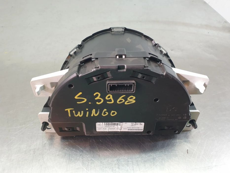 Quadrante / painel de instrumentos RENAULT Twingo III (BCM_)