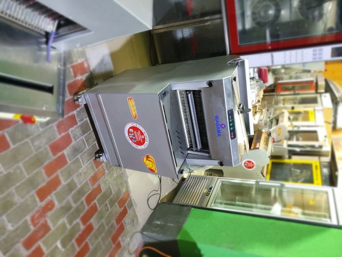 Хлеборезка оборудование для пекарни Автомат Wabama с Германии