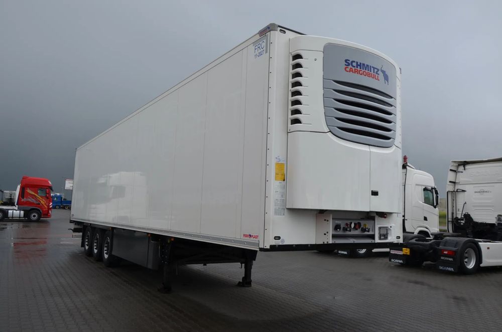 Schmitz Cargobull CHŁODNIA / DOPPELSTOCK / OŚ POD. / KOSZ PAL. / DRUKARKA / DE 4403