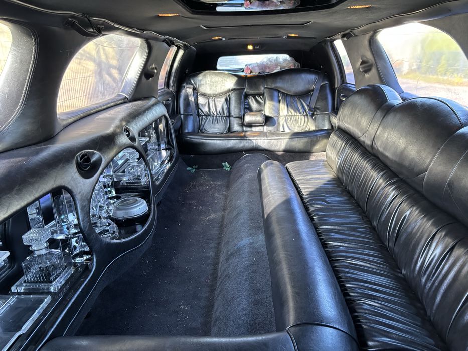 Lincoln Town Car Kristal 9 metrów